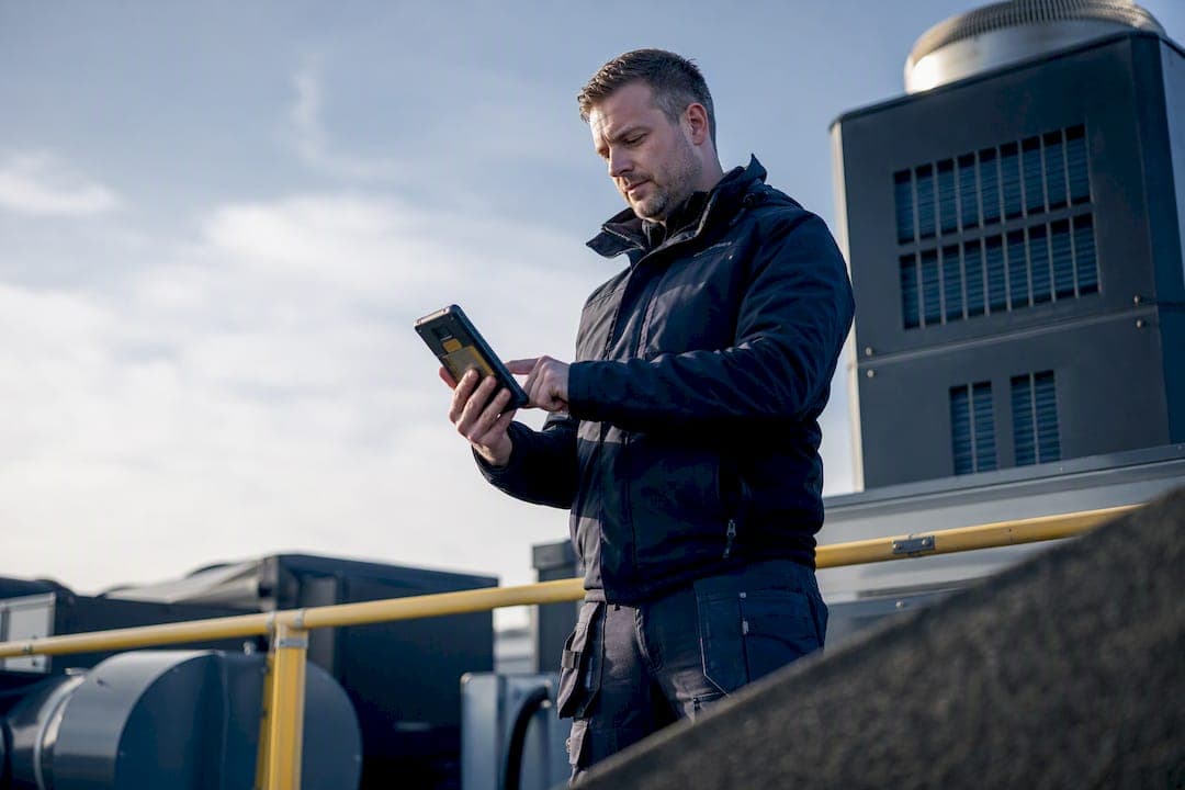End Audit Surprises: Mobile WIP Tracking, 6 Statuses for UK Field Ops